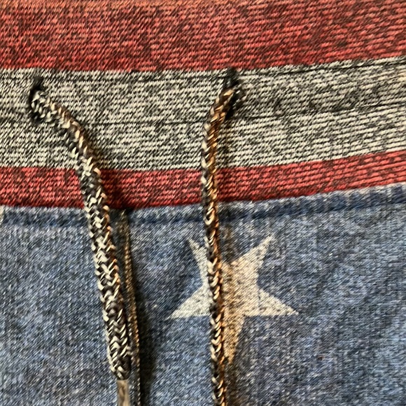 FINAL MARKDOWN Carbon jogger style capris medium - Picture 3 of 6